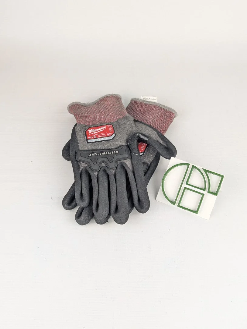 Milwaukee 48-73-8763 Антивибрационные перчатки с уровнем защиты от порезов 4 XL - изображение 1