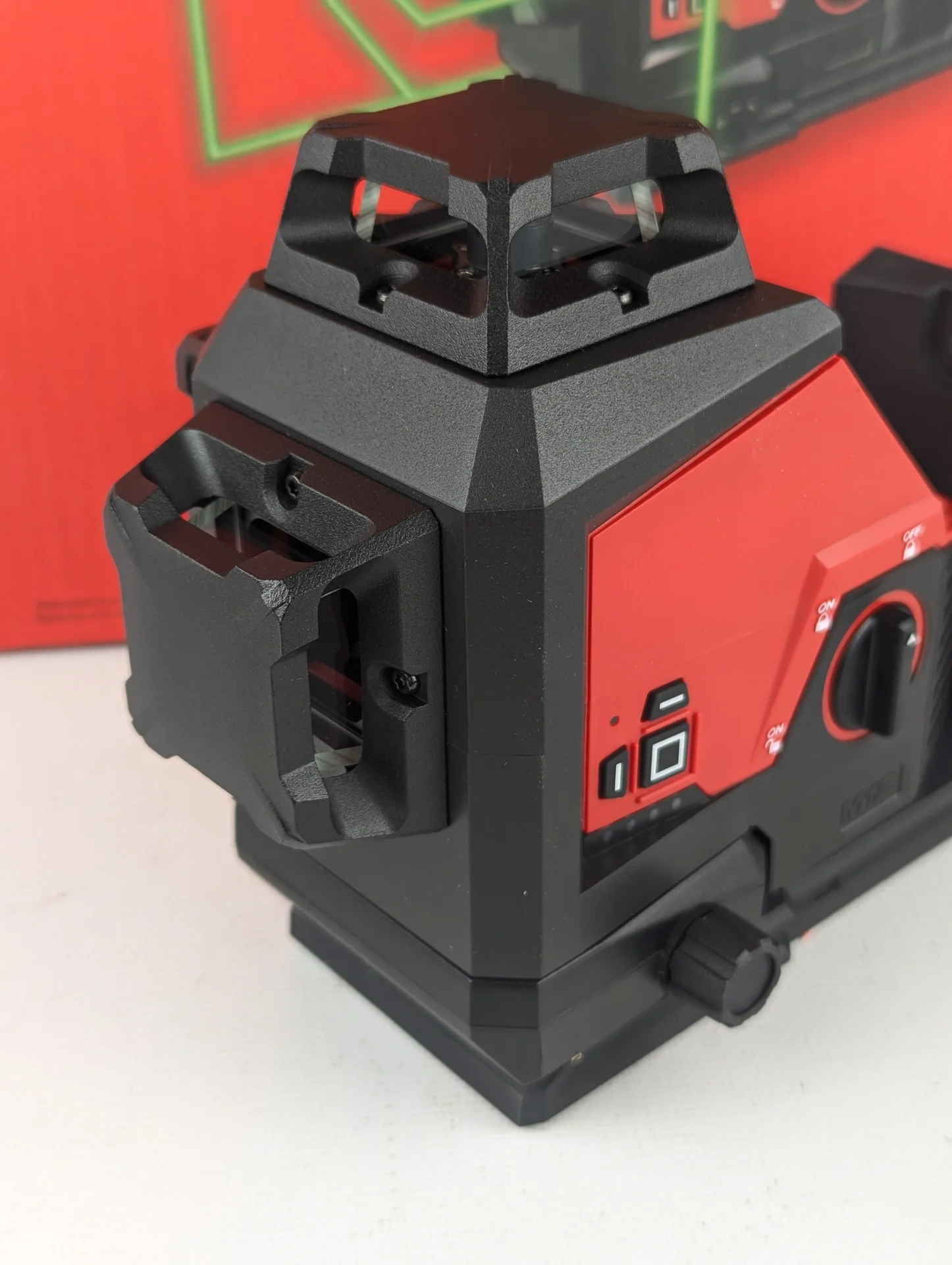 Лазерный уровень Milwaukee 3632-20 12V - миниатюра 5