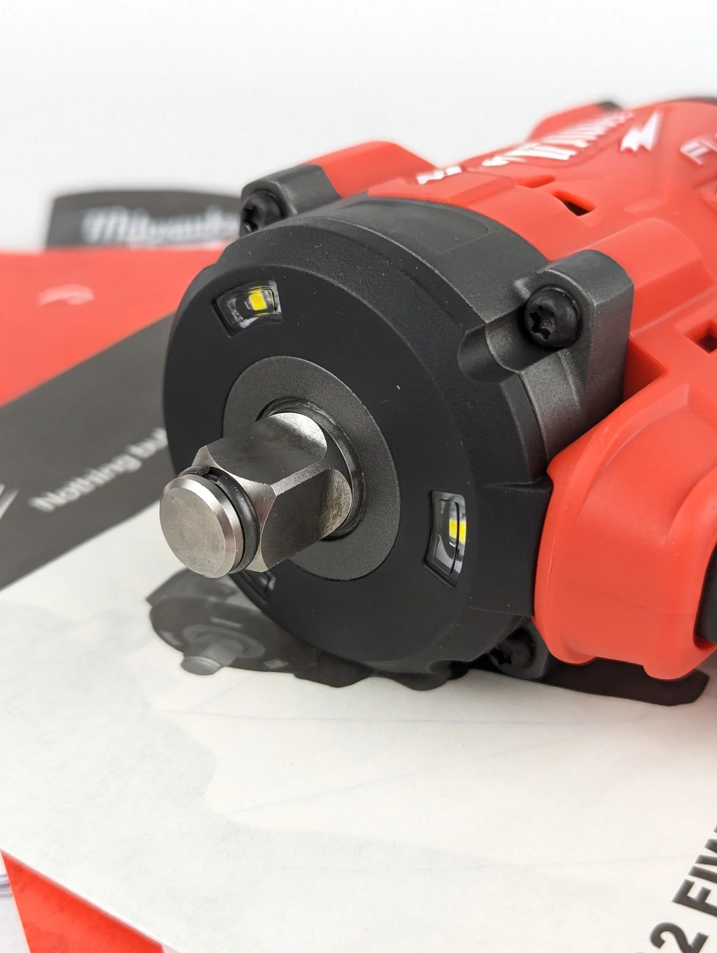 Ударный гайковерт Milwaukee 2563-20 12V - миниатюра 2