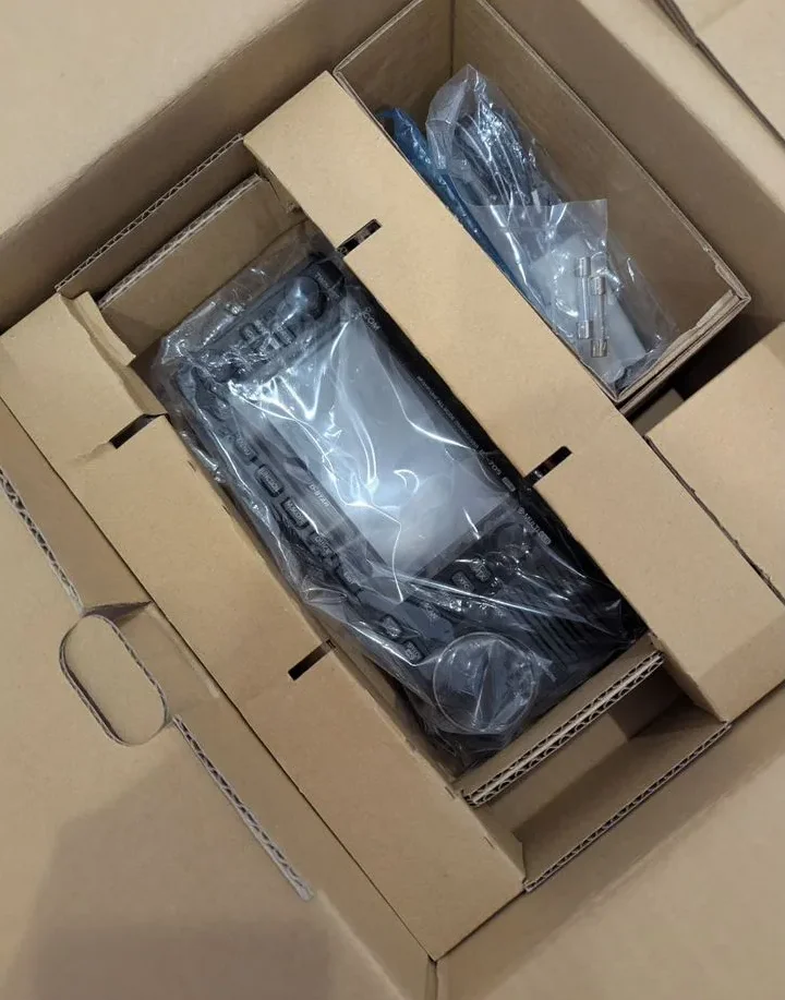 Трансивер Icom IC-705 - миниатюра 3
