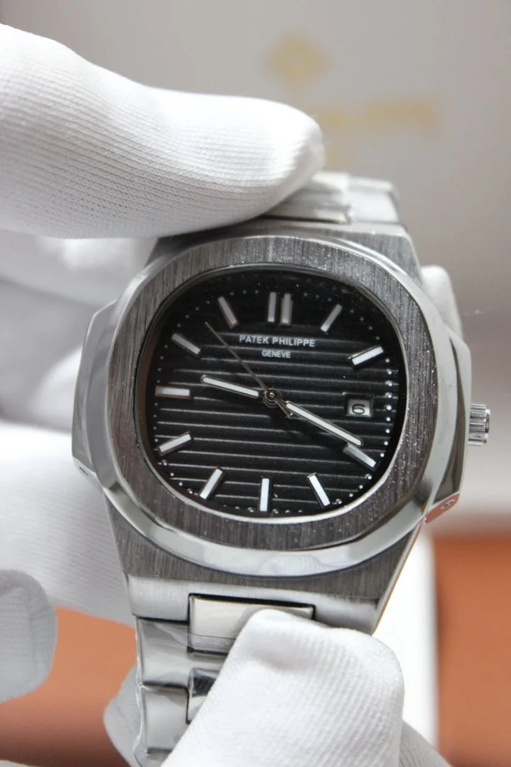 Часы Patek Philippe Nautilus - миниатюра 4