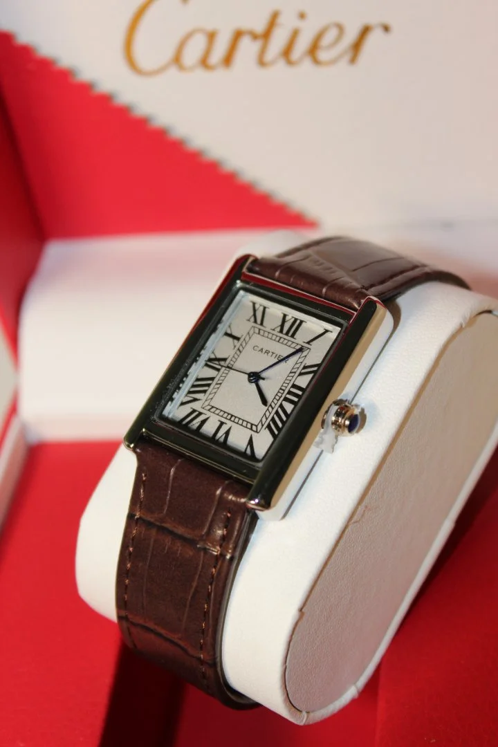 Часы Cartier - изображение 1