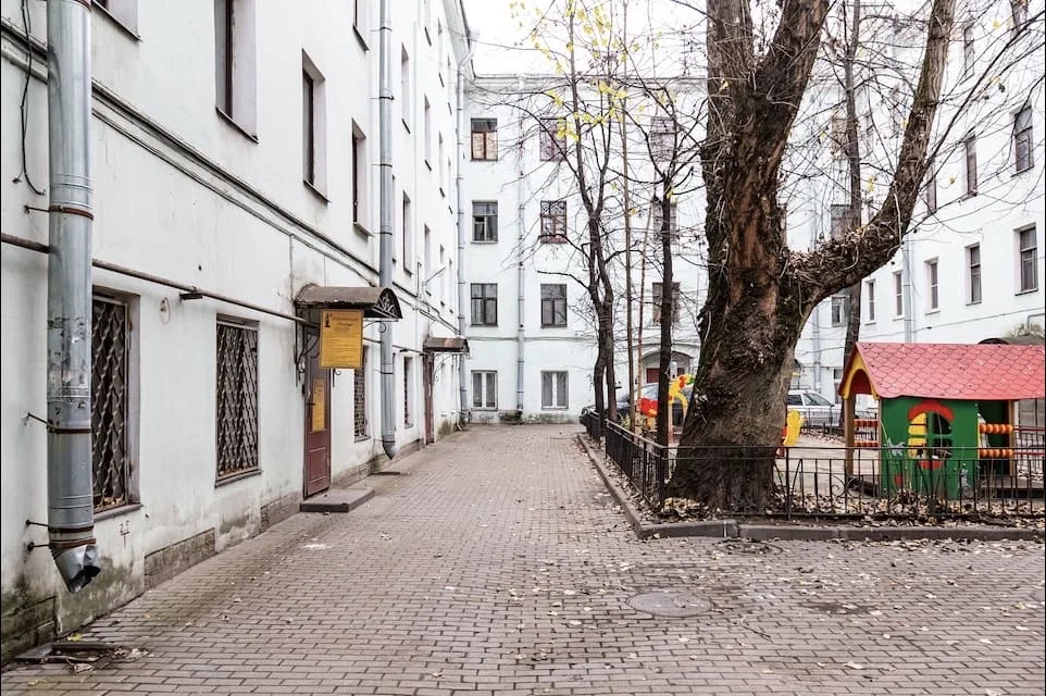 Современная квартира в центре - миниатюра 10