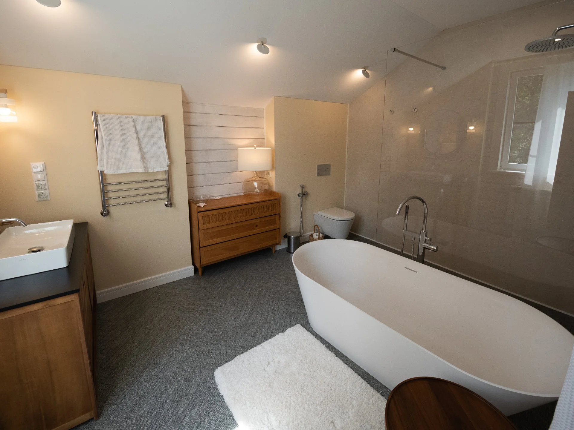 Продается 2-этажный дом, 258 м² - миниатюра 33