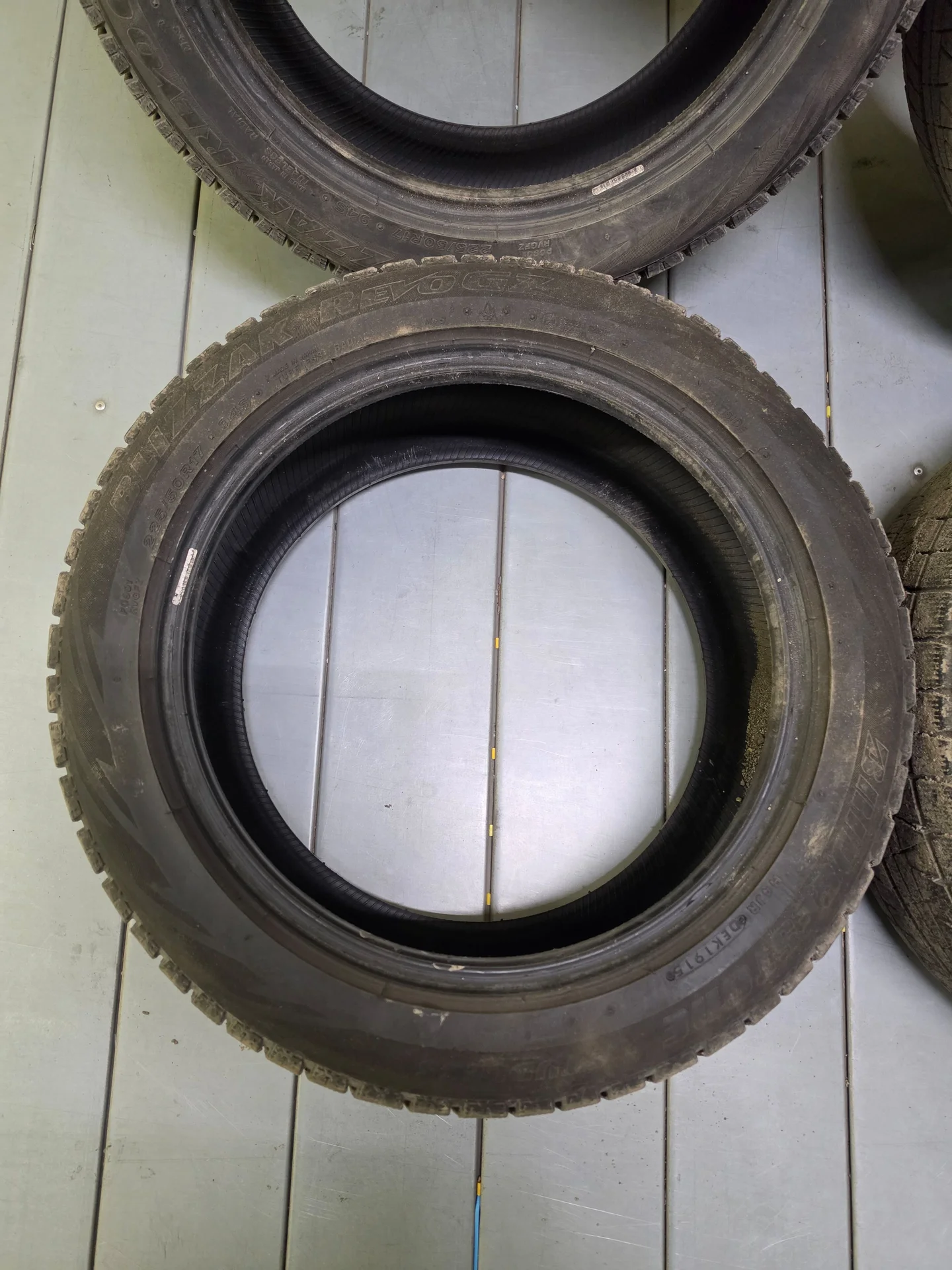 Bridgestone revo gz 225 50 17 - миниатюра 7