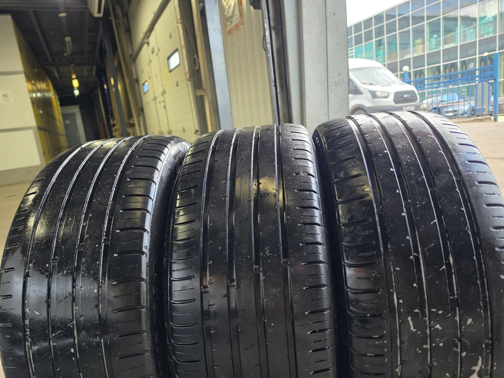 Шины kumho 235/45 17 - миниатюра 10