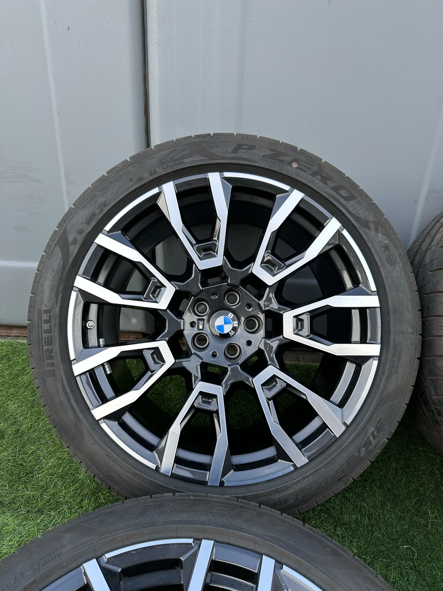 Оригинал колеса BMW 915M X5, X6 R21 Pirelli - миниатюра 2