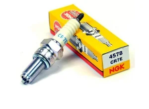 CR7E Свеча зажигания NGK 4578 CR7E *NGK - миниатюра 2
