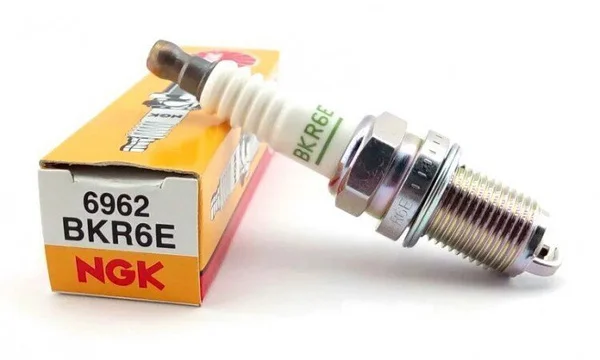 BKR6E Свеча зажигания 6962 NGK - изображение 1