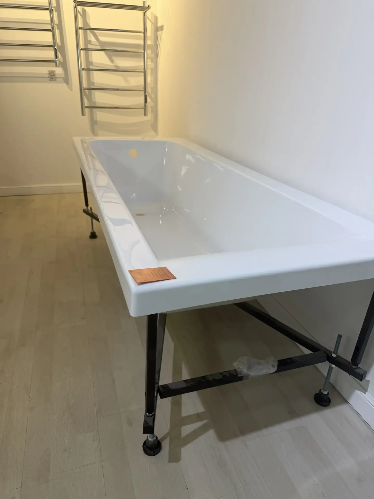 Акриловая ванна с каркасом AQUANET BRIGHT 1800х700 - миниатюра 4