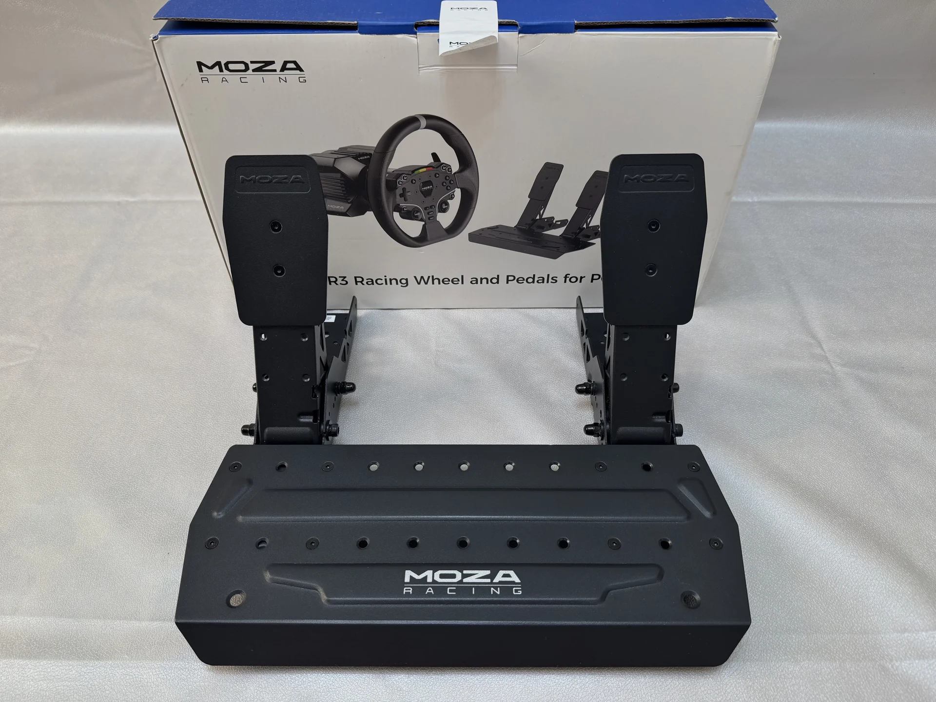Игровой руль Moza R3 Bundle - миниатюра 7
