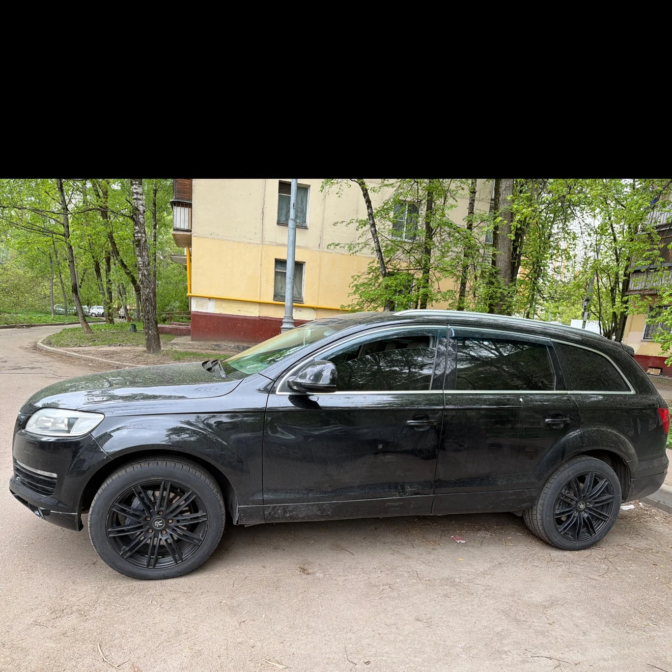 Audi Q7 - миниатюра 4