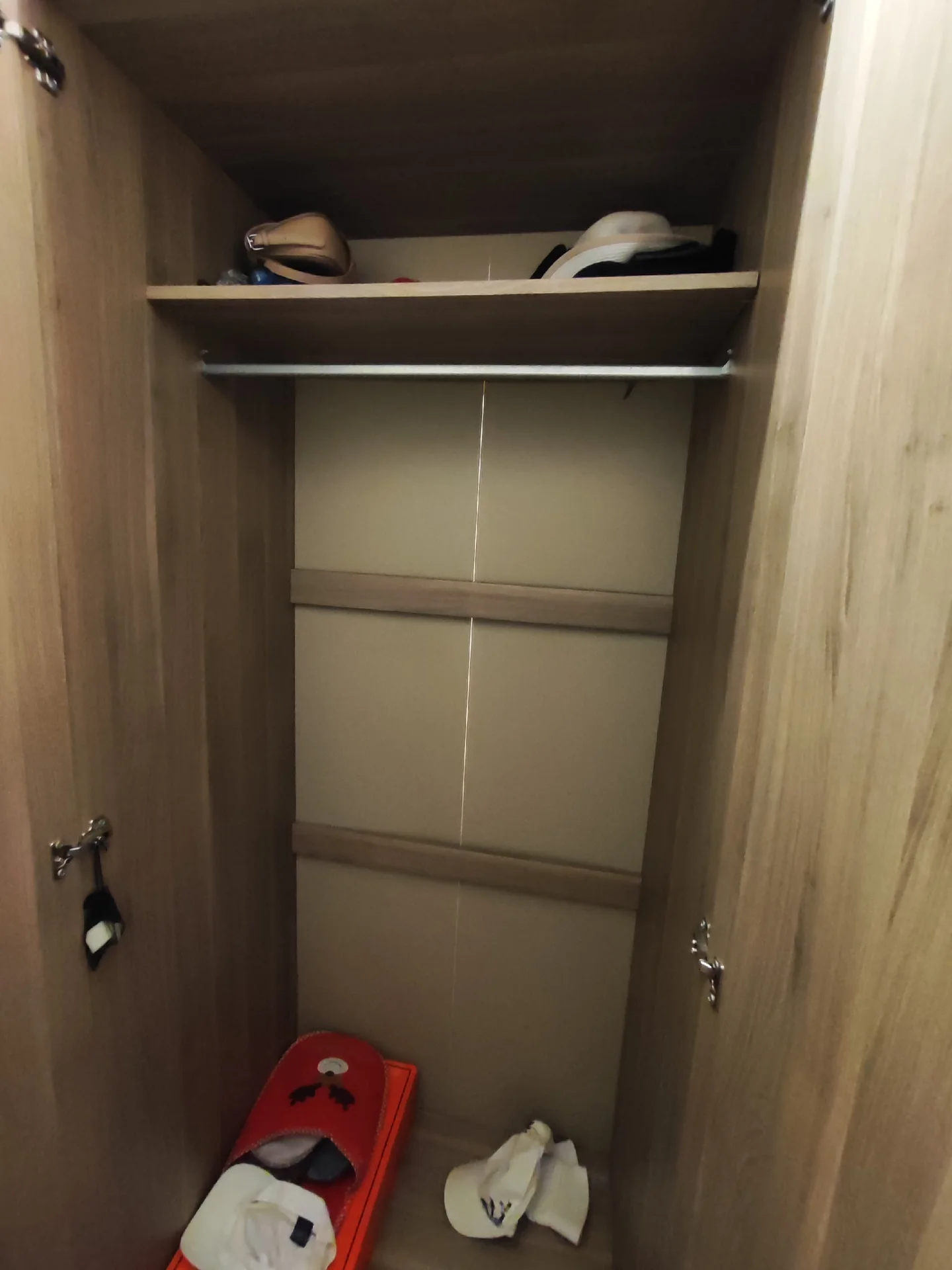 Шкаф IKEA 80х202х58 - миниатюра 4
