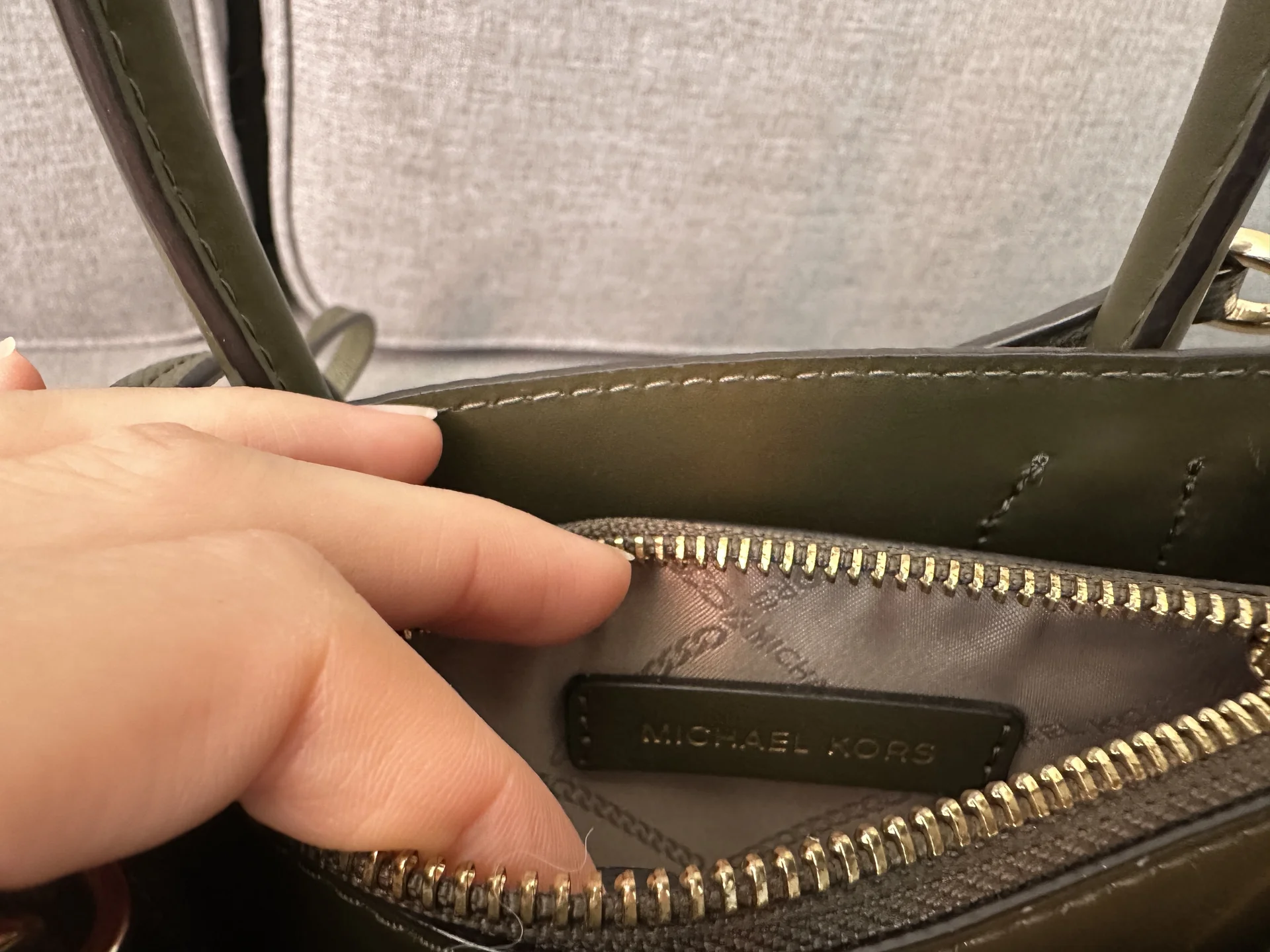 Michael Kors сумка б/у оригинал - миниатюра 5