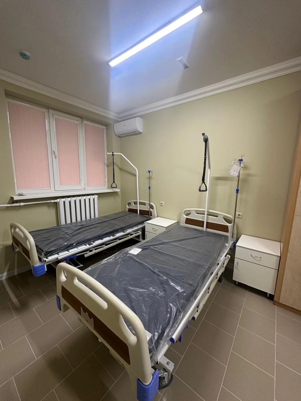 ЗДАНИЕ 1000м2 + 20 соток земли - миниатюра 6