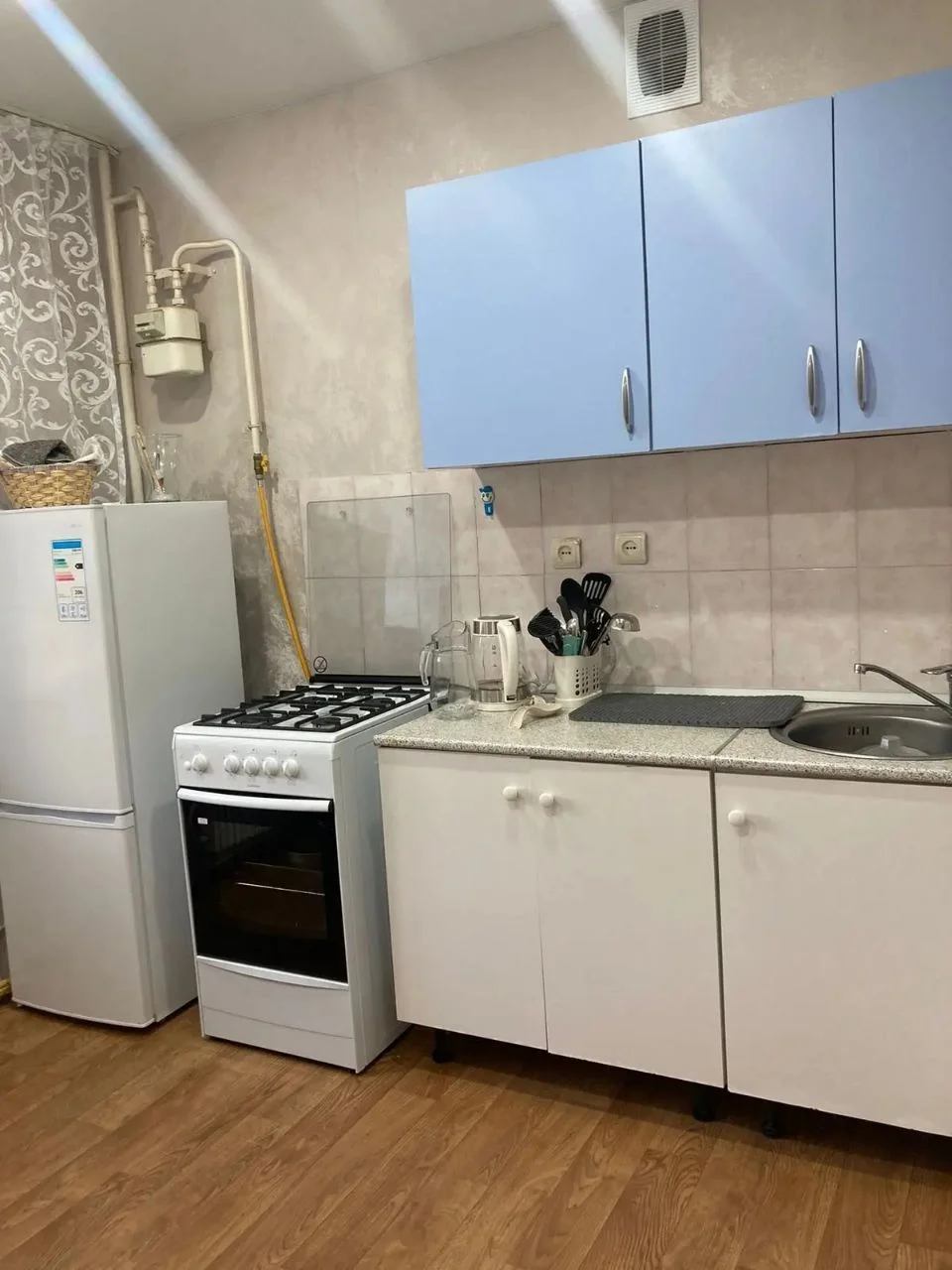 Сдам 1-комнатную квартиру - миниатюра 4