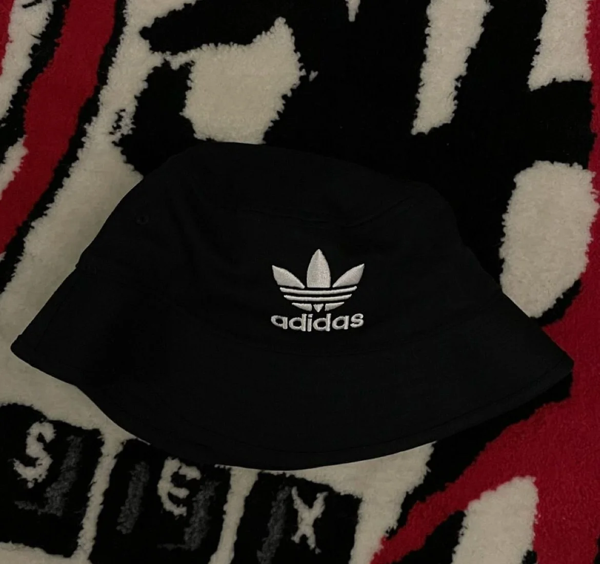 Панама Adidas Originals - изображение 1