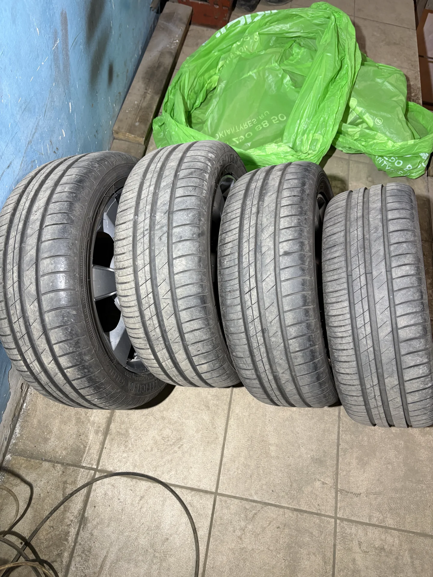 Резина летняя Goodyear Efficient Grip 195/50 r15 - миниатюра 7