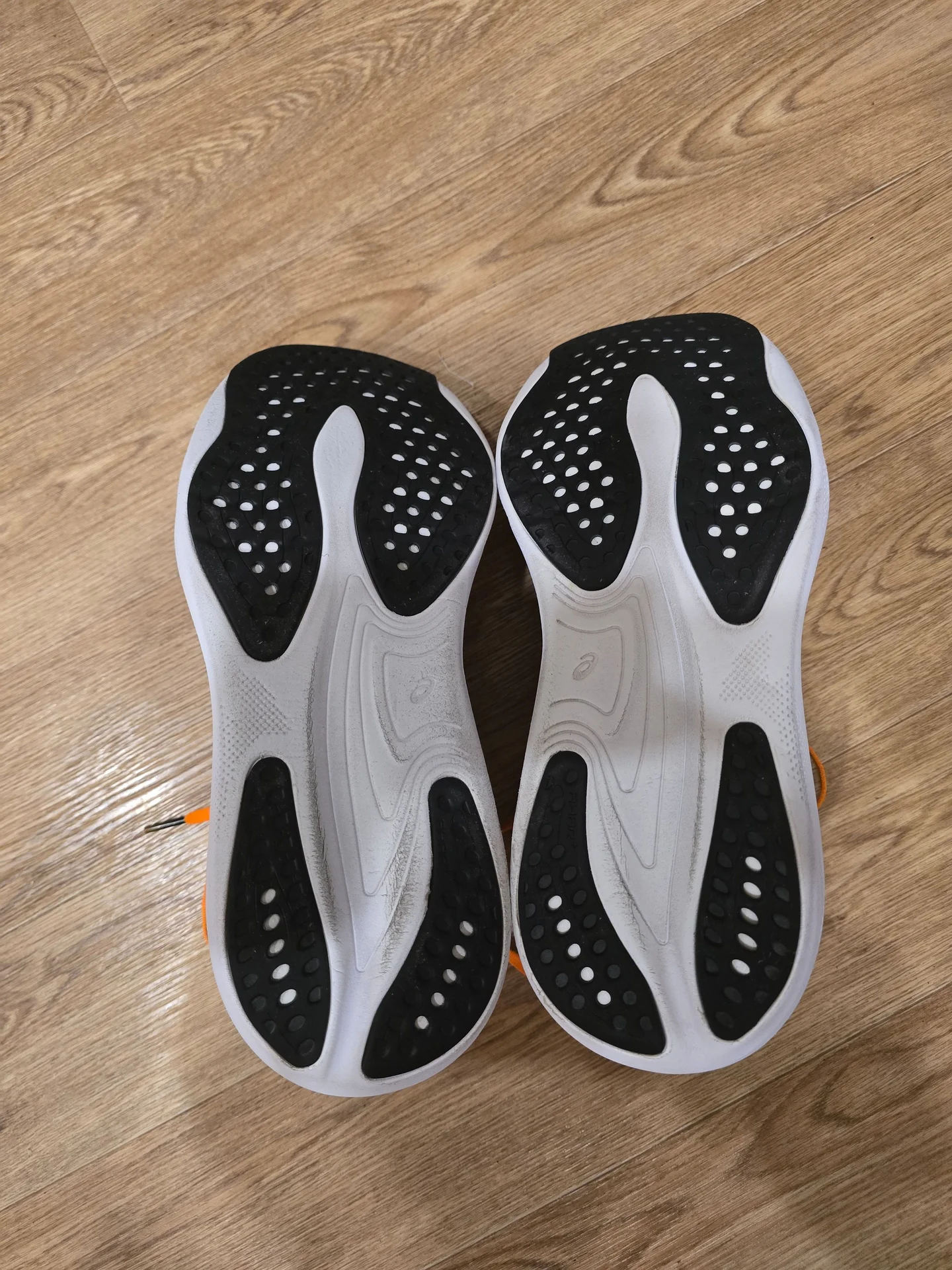 Кроссовки Asics Gel-Nimbus 25, р.41 (27см) - миниатюра 4