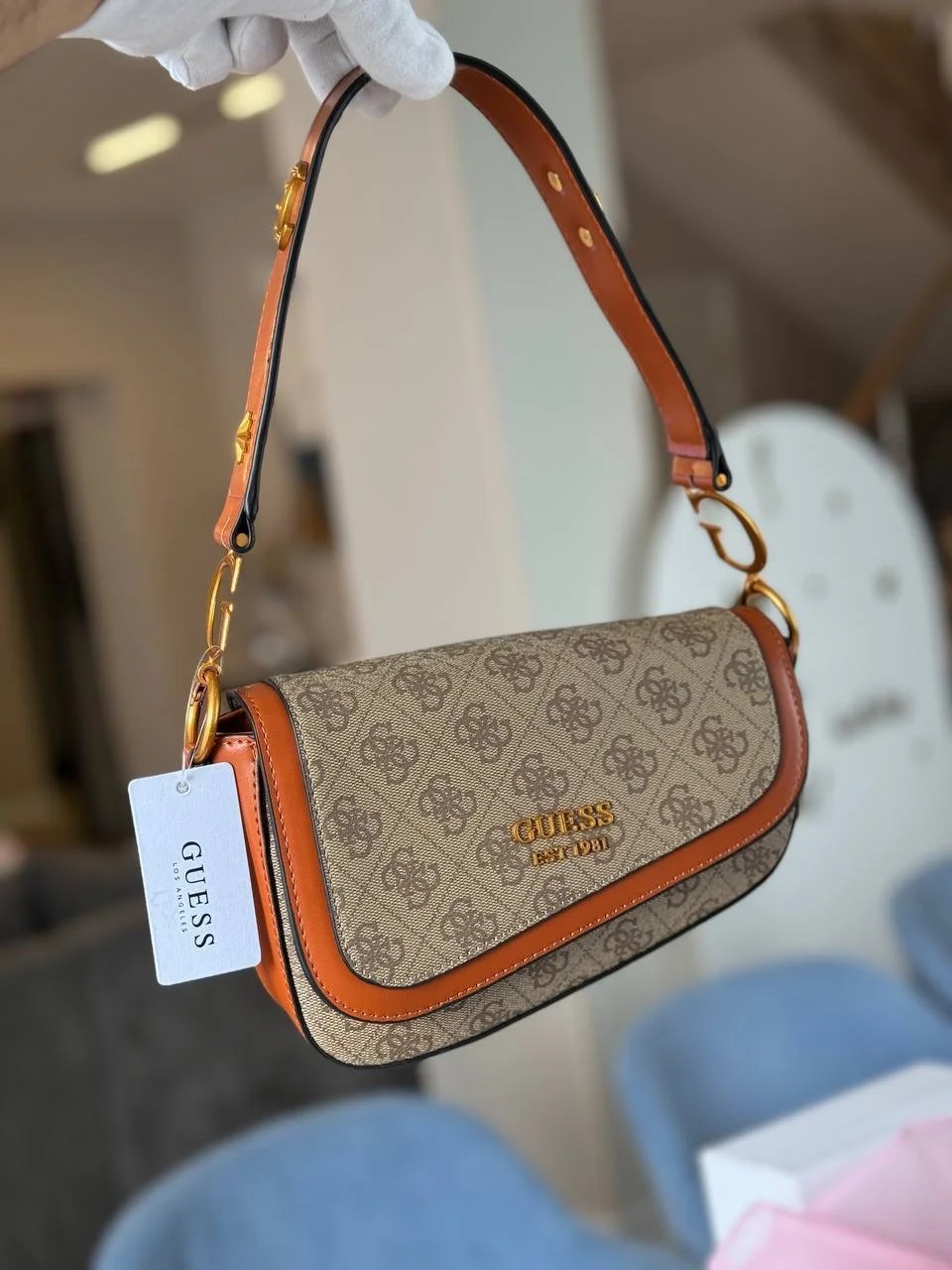 Сумка Guess седло - миниатюра 2