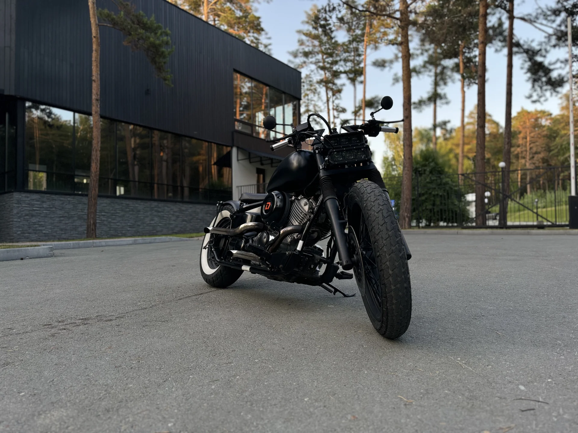 Yamaha xvs650 Dragstar - миниатюра 2