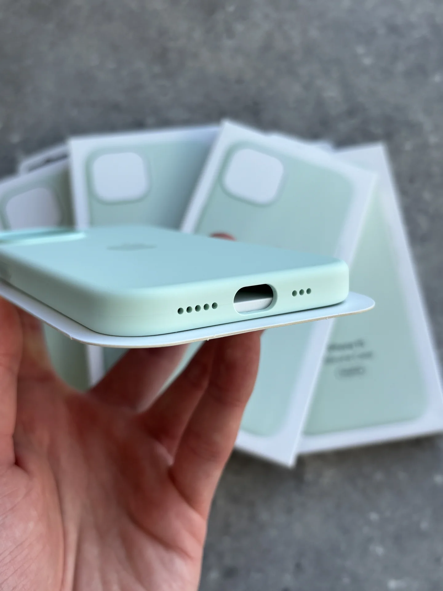 Чехол Silicon Case iPhone 15 soft mint - миниатюра 4