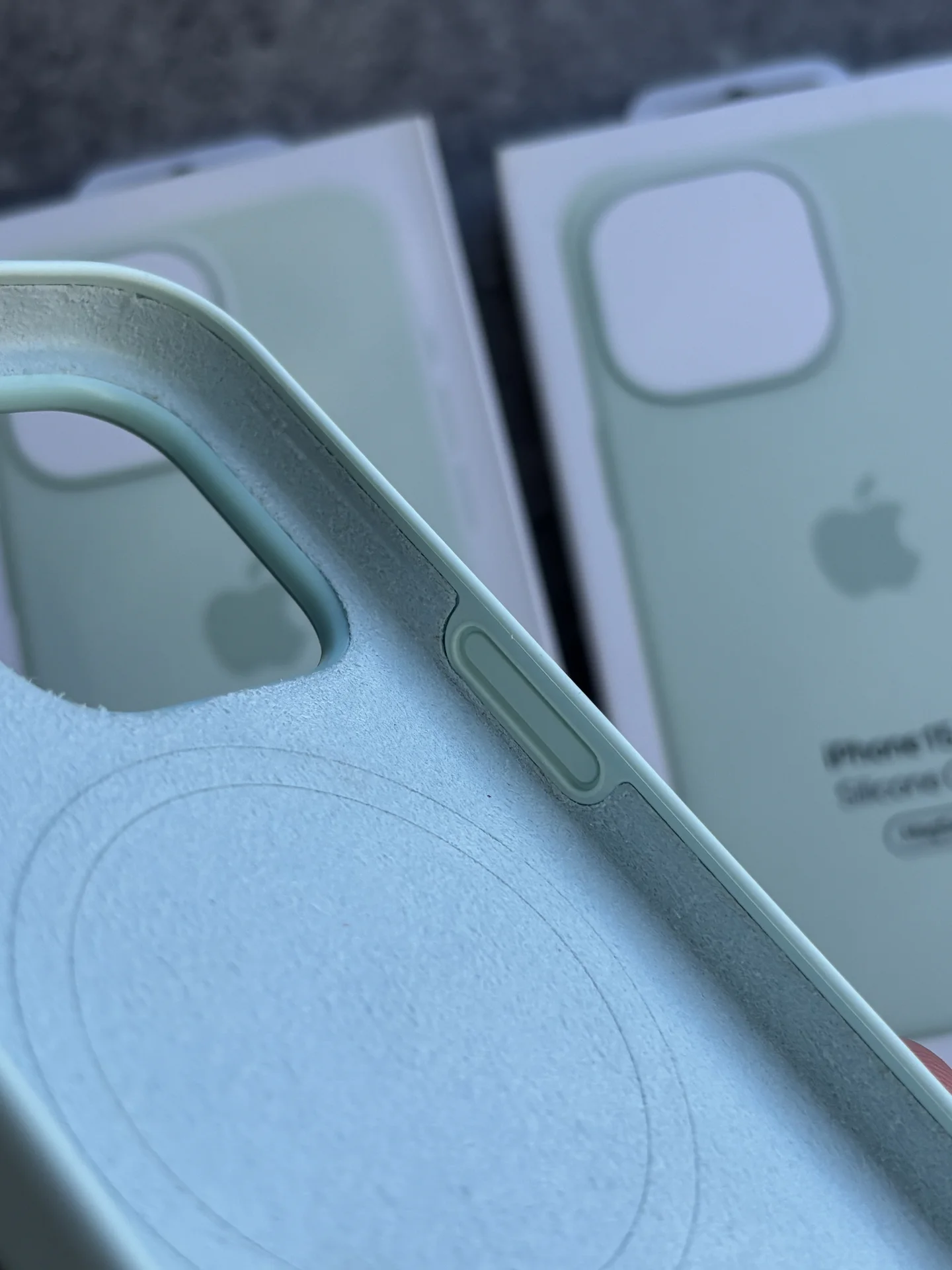 Чехол Silicon Case iPhone 15 Pro soft mint - миниатюра 6