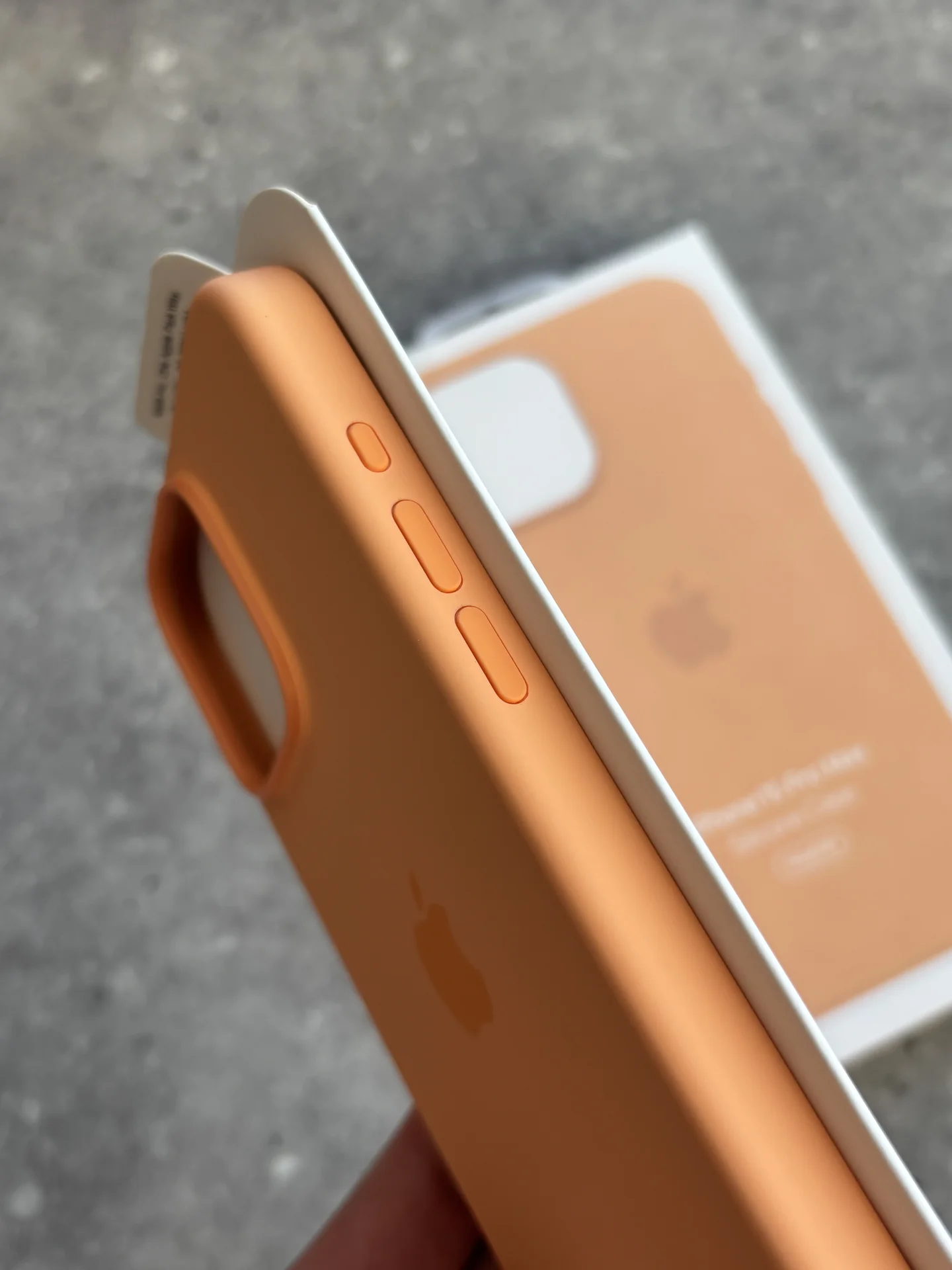 Чехол Silicon Case iPhone 15 Pro Max Orange Sorbet - миниатюра 3