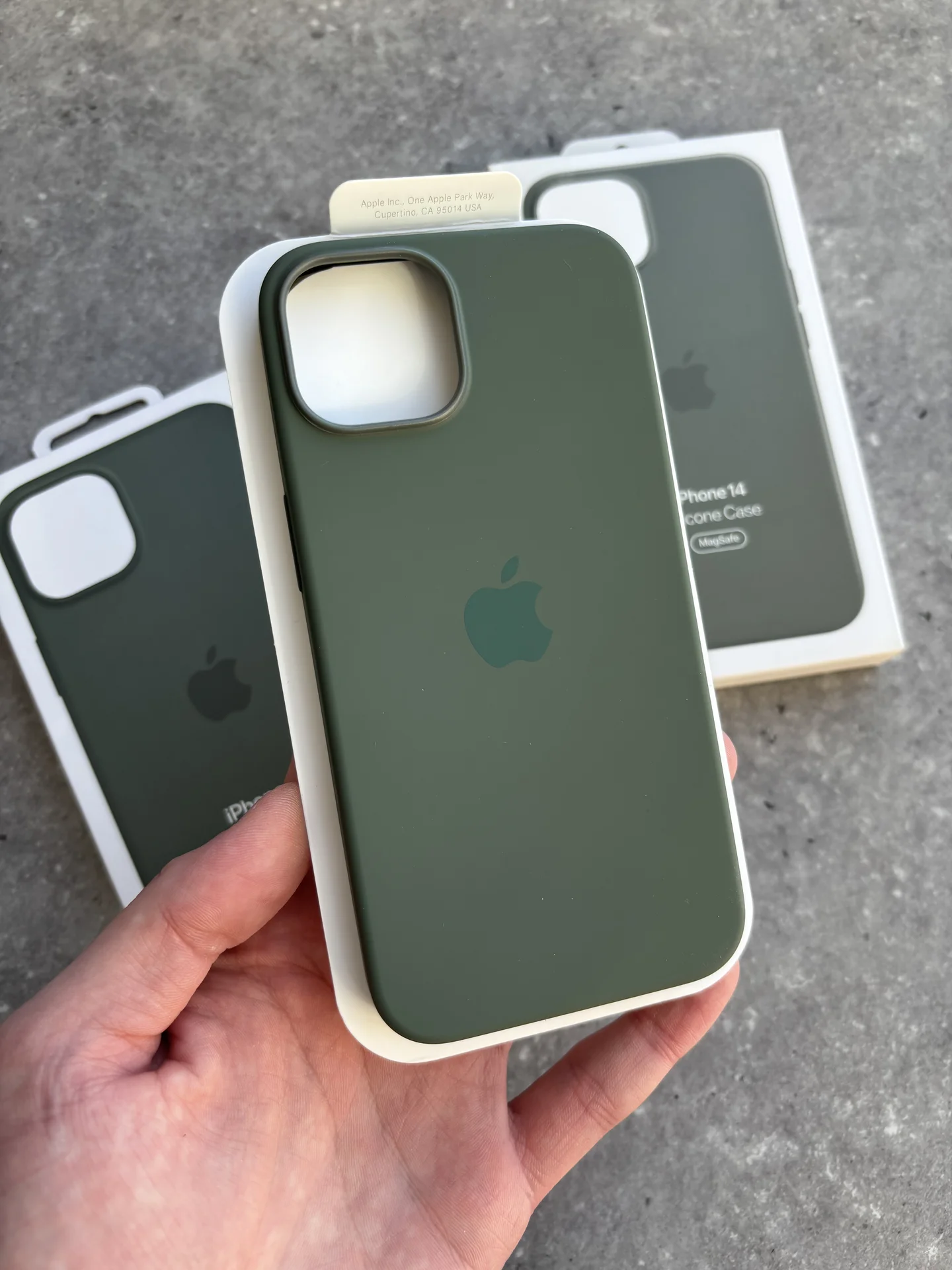 Чехол Silicon Case iPhone 14 Olive зеленый - изображение 1