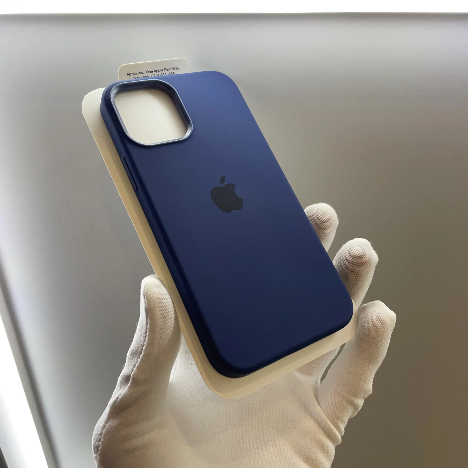 Чехол Silicon Case iPhone 12/ 12 Pro синий - изображение 1