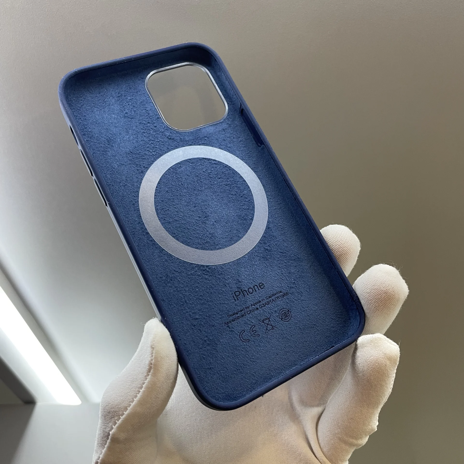 Чехол Silicon Case iPhone 12/ 12 Pro синий - миниатюра 4