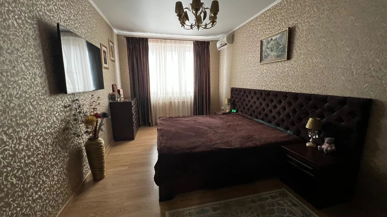ПРОДАМ 2х комн квартиру в Краснодаре, р-н ЧМР, ул. Кубанская. - миниатюра 4