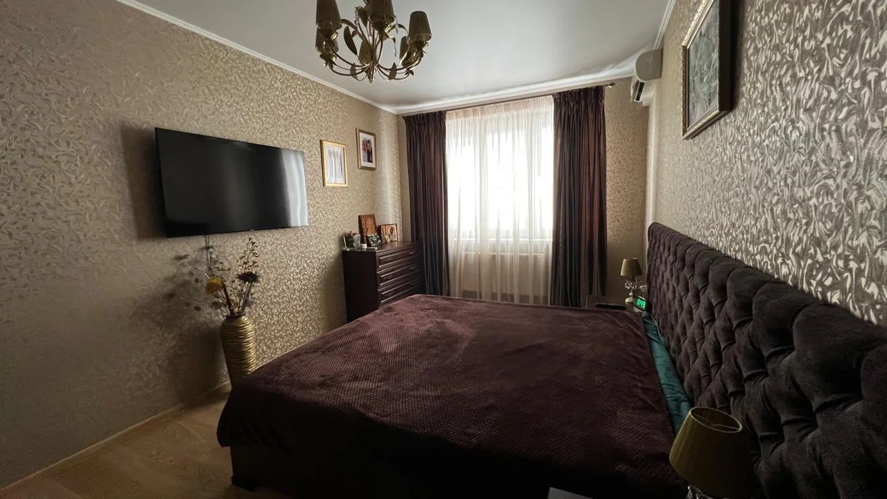ПРОДАМ 2х комн квартиру в Краснодаре, р-н ЧМР, ул. Кубанская. - миниатюра 5