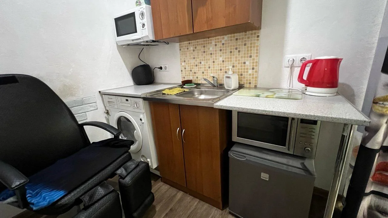 ПРОДАМ нежилое помещение в Краснодаре, р-н ФМР - миниатюра 13
