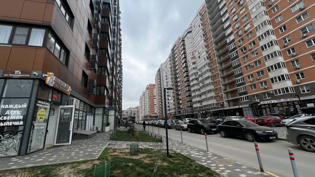 ПРОДАМ 2х комн в-ру в Краснодаре, в ЖК "Росинский парк" рядом с Любимово. - миниатюра 2