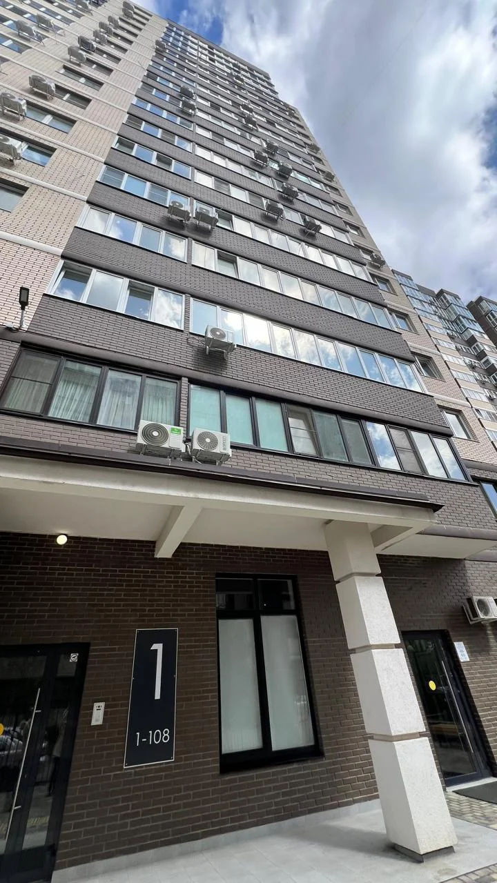 ПРОДАМ 2х комн в Краснодаре, в ЖК Айвазовском, р-н ЧМР - миниатюра 4