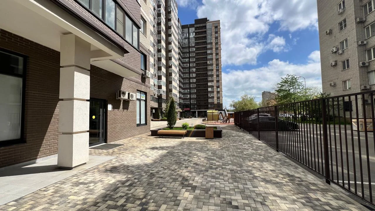 ПРОДАМ 2х комн в Краснодаре, в ЖК Айвазовском, р-н ЧМР - миниатюра 6