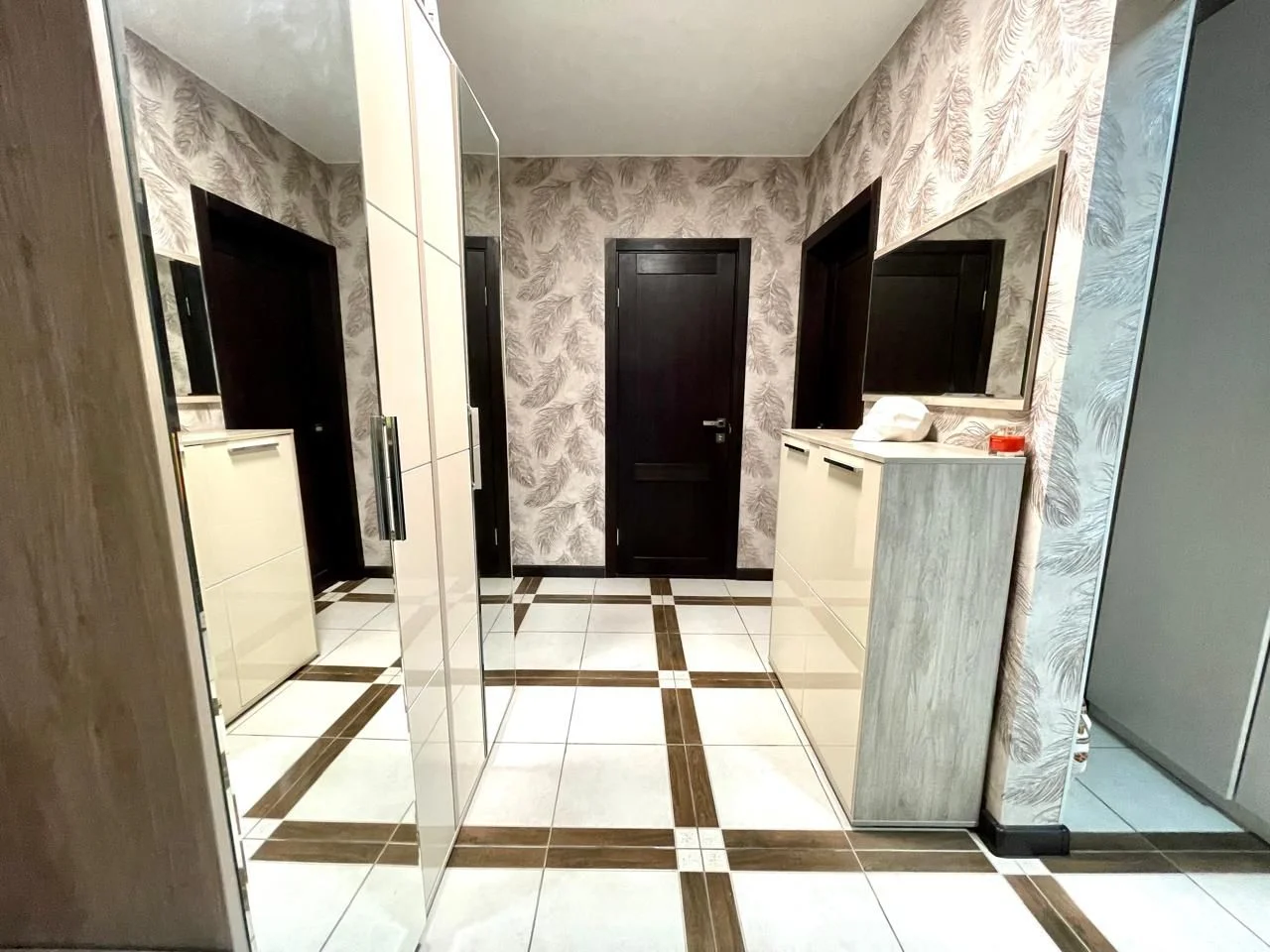 ПРОДАМ 3х комн кв-ру в Краснодаре по цене 2х комн, по ул. Воробьева - миниатюра 6