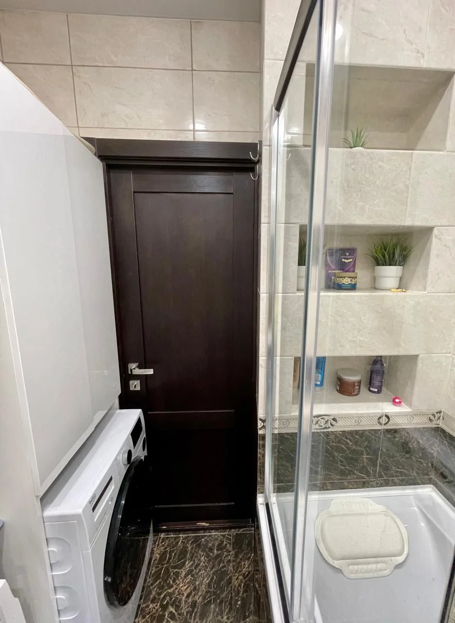 ПРОДАМ 3х комн кв-ру в Краснодаре по цене 2х комн, по ул. Воробьева - миниатюра 13