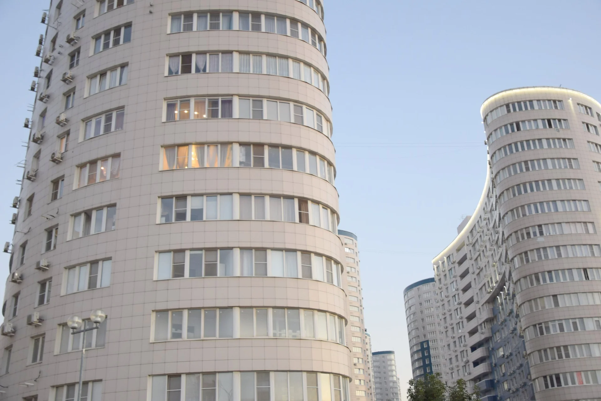 ПРОДАМ 3х комн в ЧМР в ЖК Фонтаны - миниатюра 2