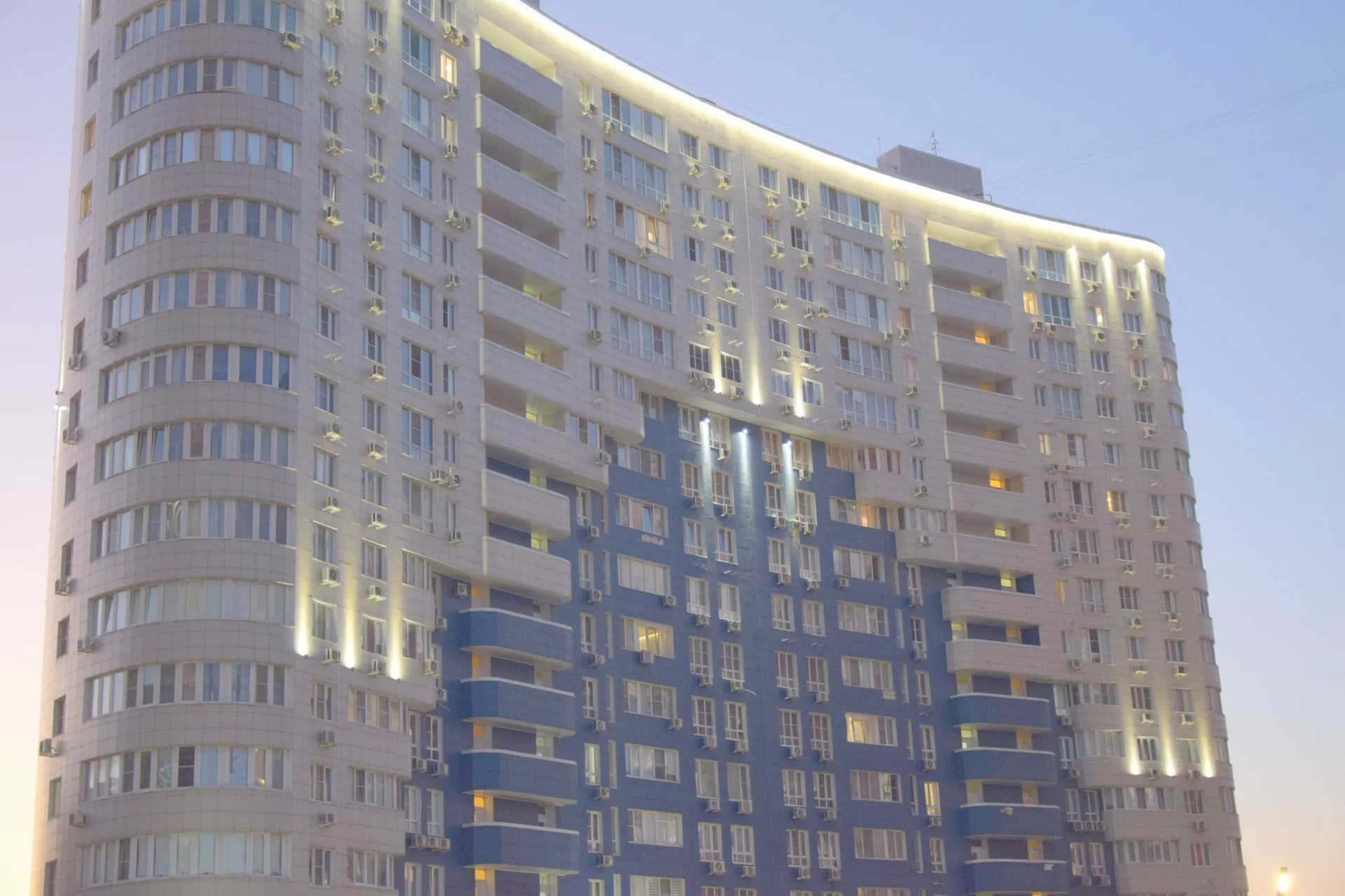 ПРОДАМ 3х комн в ЧМР в ЖК Фонтаны - миниатюра 3