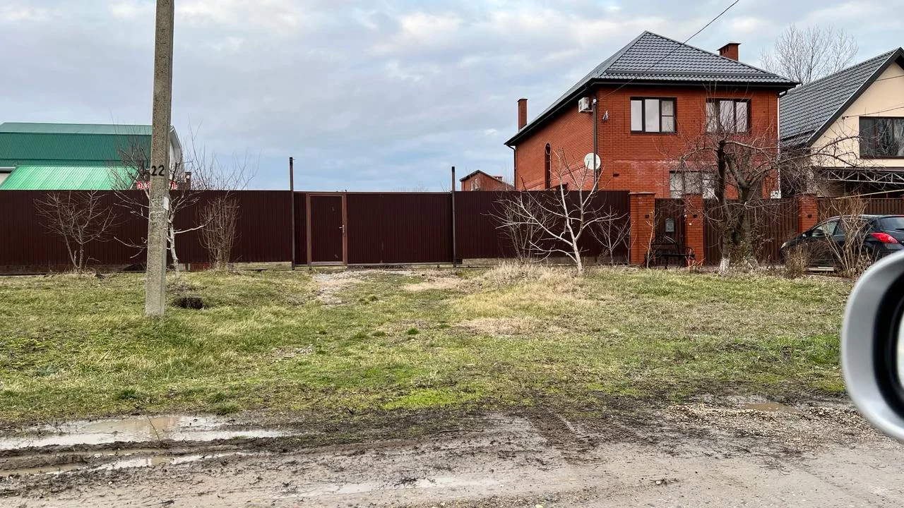 ПРОДАМ участок 8 сот в Краснодаре, п. Плодородный, все ком-ции, Ф-20м - изображение 1