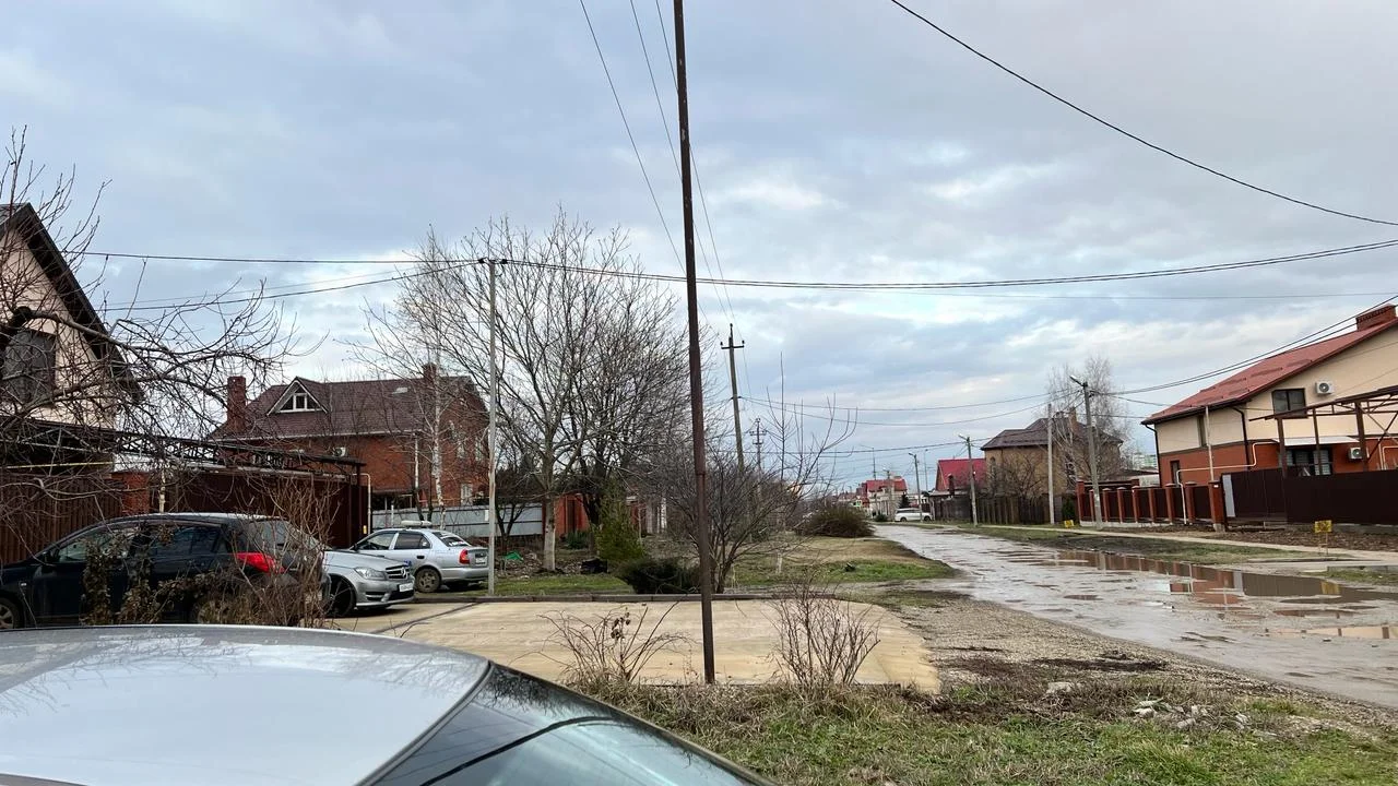 ПРОДАМ участок 8 сот в Краснодаре, п. Плодородный, все ком-ции, Ф-20м - миниатюра 5