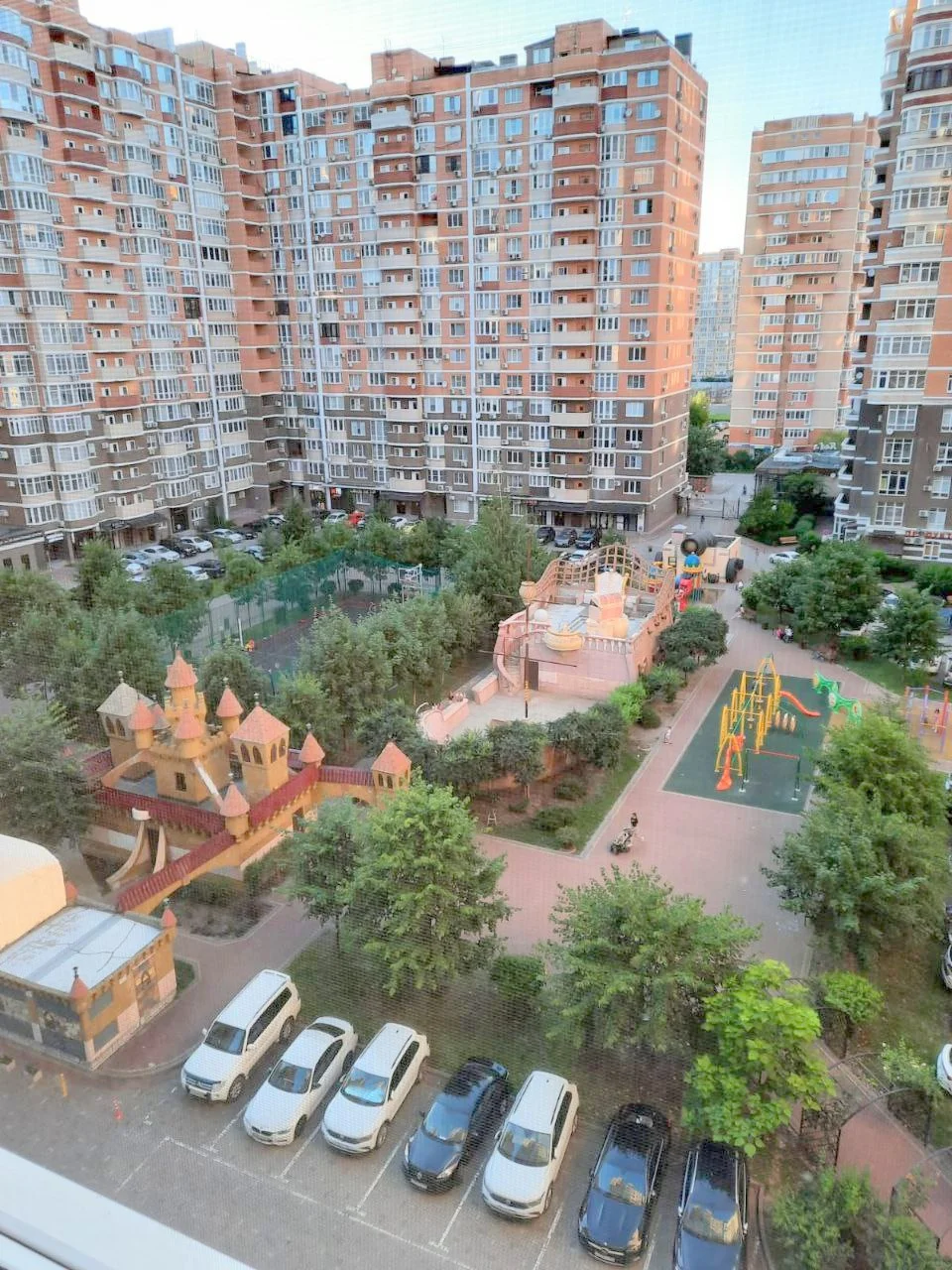 ПРОДАМ 3х комн кв-ру в г. Краснодаре, р-н ФМР, ул. Яна Полуяна 51/1 - миниатюра 23
