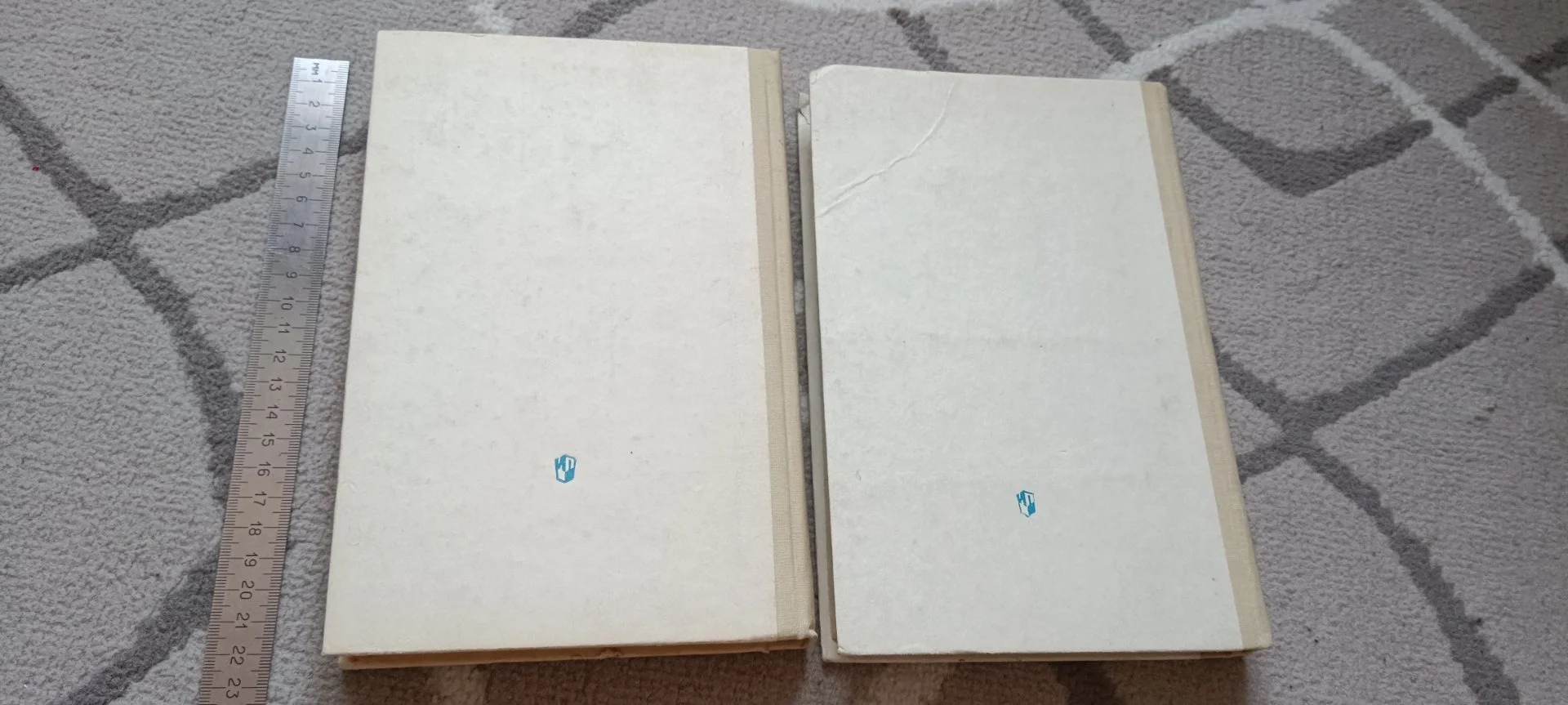 Книга. Учебник. Русская литература 20 века. 11 кл 2части. 1994 г. Под ред.Кузнецова. Просвещение (г) - миниатюра 2