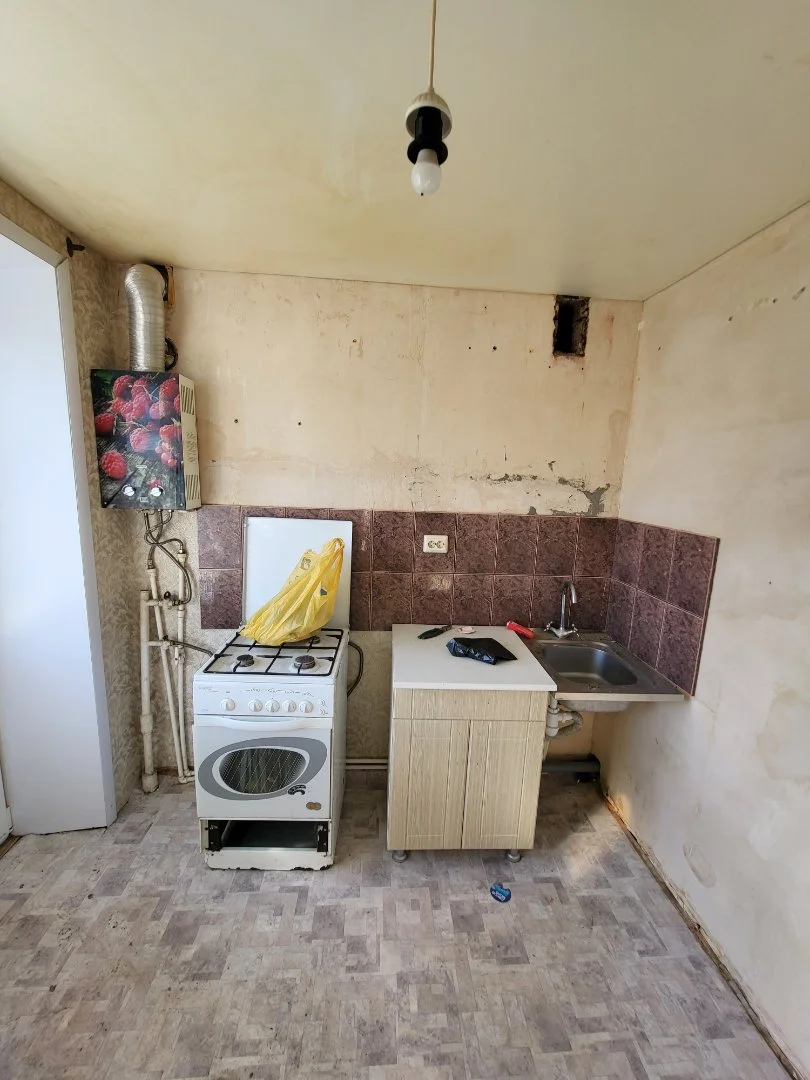 Продам однокомнатную квартиру в спальном районе - миниатюра 3