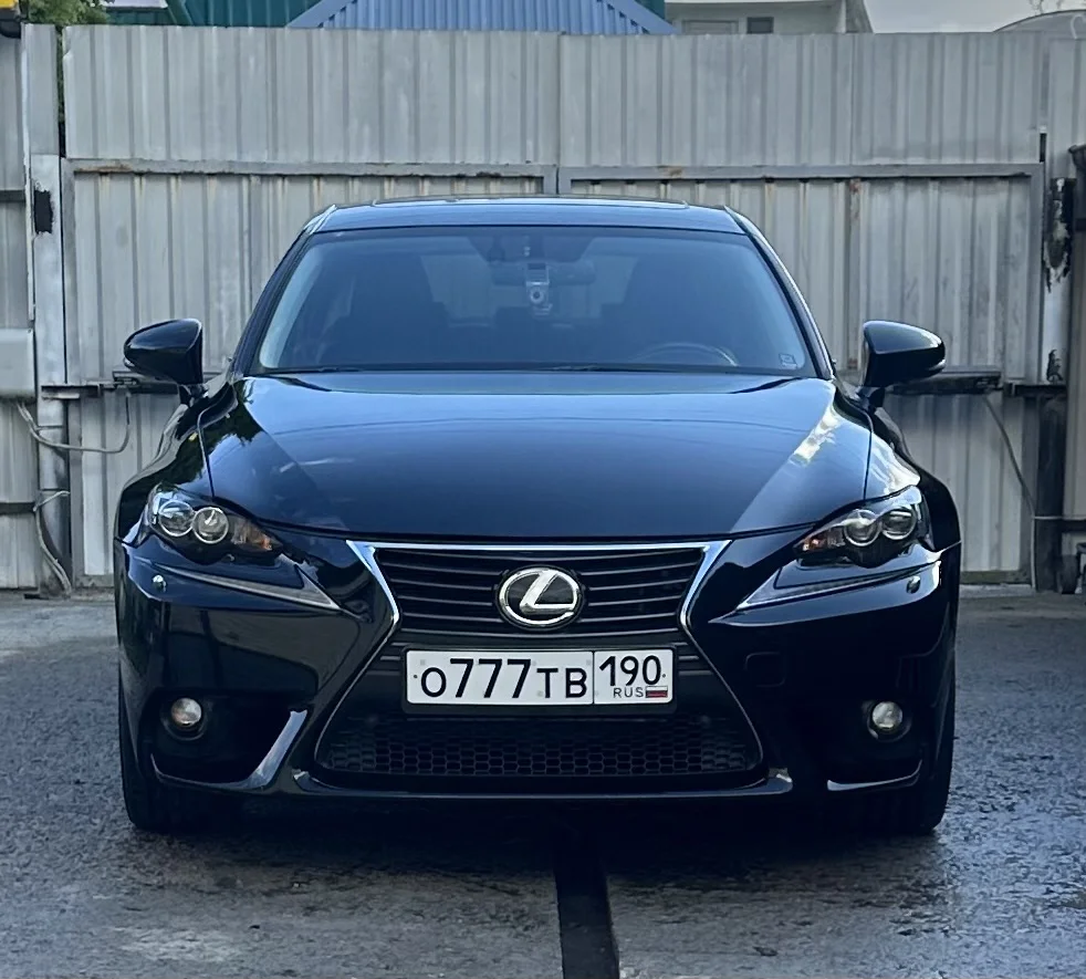 Lexus is250 - изображение 1