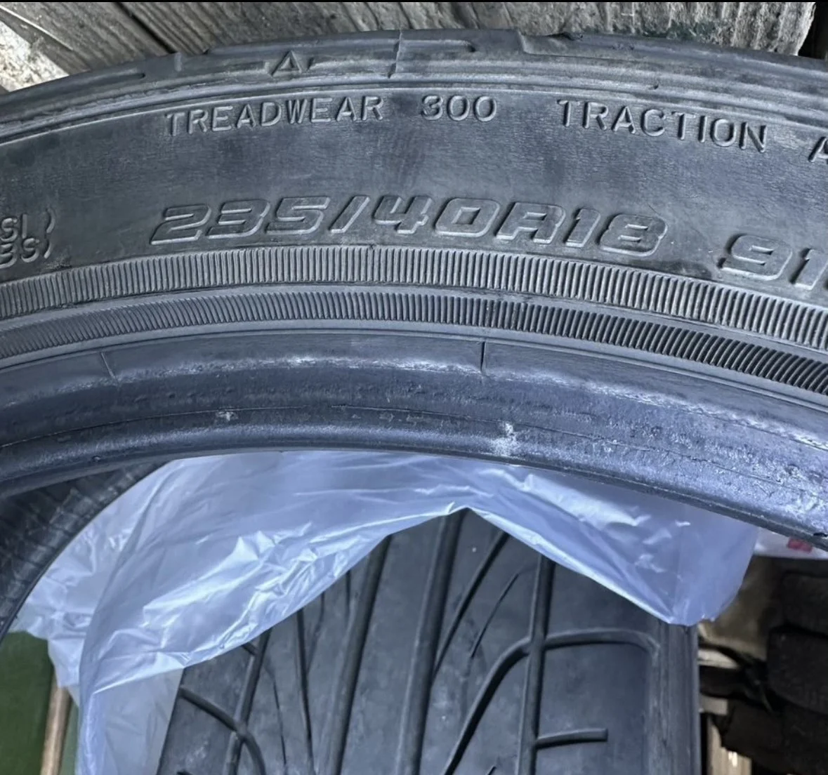 Шины летние Dunlop Direzza Dz101 235/40/18 - миниатюра 5