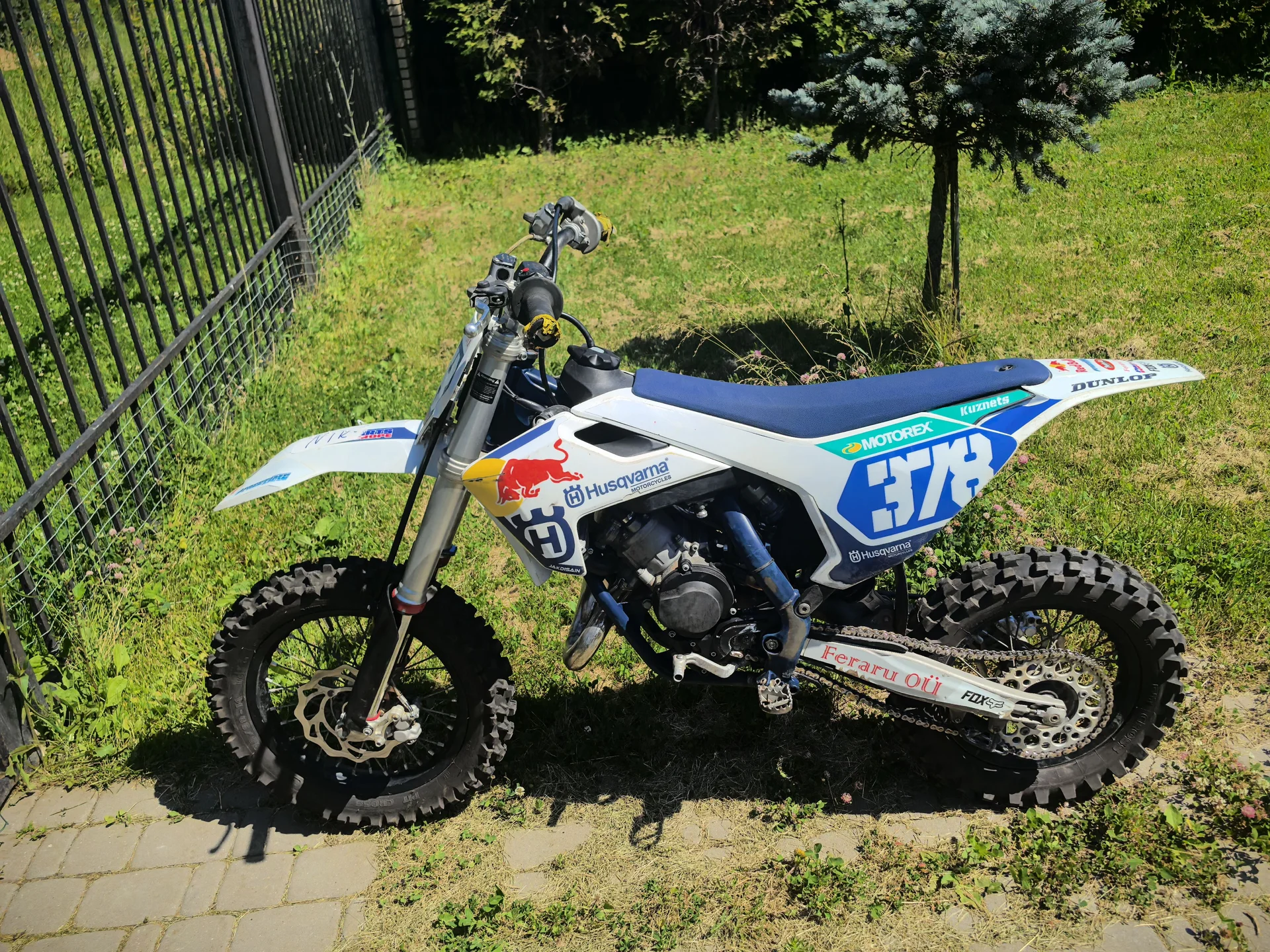 Husqvarna 65 cc 2023 настоящий кроссовый мотоцикл - миниатюра 3