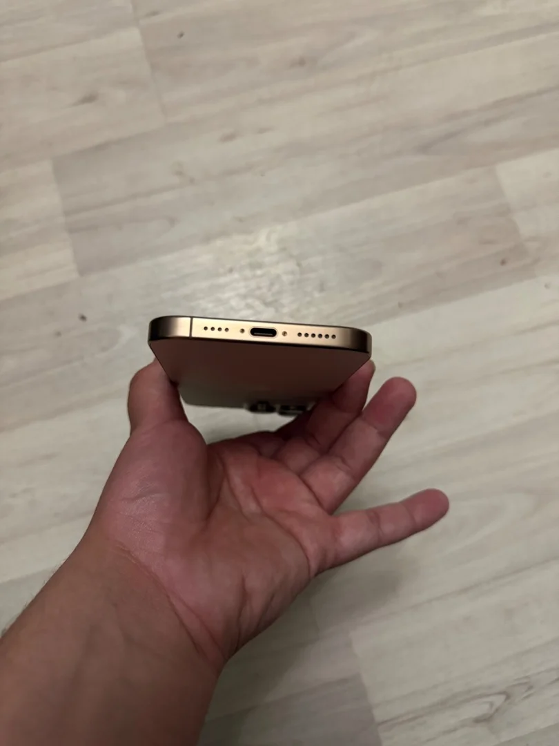 iPhone 16 pro max 256gb - миниатюра 4